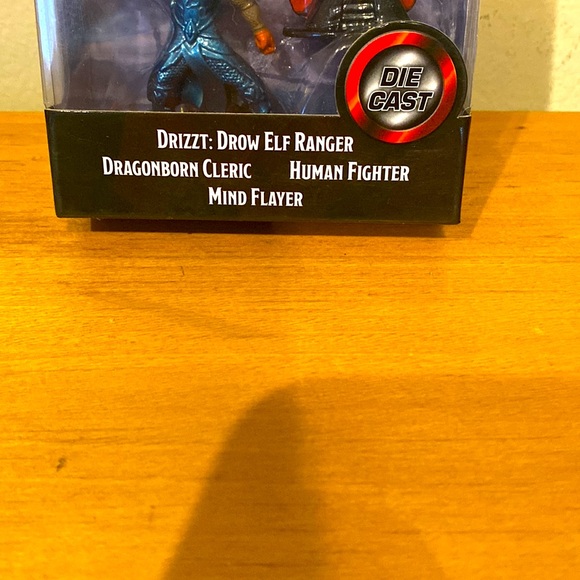 Dungeons & Dragons 4 Die Casts Elf Ranger, Cleric, Human Fighter & Mind Flayer - Picture 4 of 9